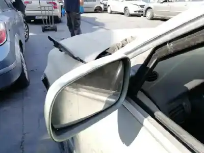 Vehicul casat volkswagen passat berlina (3b3) v6 tdi highline al anului 2002 alimentat akn