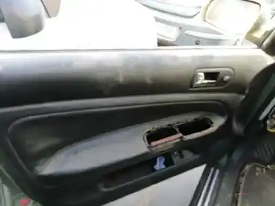 Vehicul casat volkswagen passat berlina (3b3) v6 tdi highline al anului 2002 alimentat akn