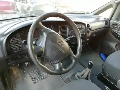Здавання транспортного засобу hyundai h 1 2.5 turbodiesel cat року 2004 потужний d4bh