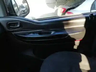 Здавання транспортного засобу hyundai h 1 2.5 turbodiesel cat року 2004 потужний d4bh