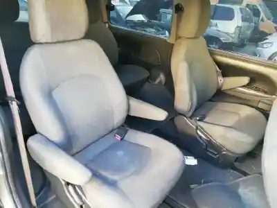 Здавання транспортного засобу hyundai h 1 2.5 turbodiesel cat року 2004 потужний d4bh
