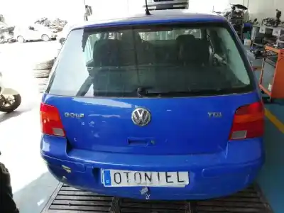 Vehicul casat volkswagen golf iv berlina (1j1) conceptline al anului 1999 alimentat agr