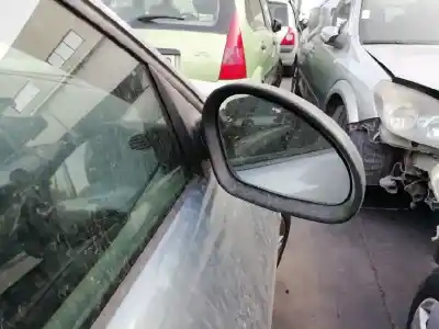 Véhicule à la ferraille seat cordoba berlina (6l2) 1.4 16v de l'année 2006 alimenté bxw