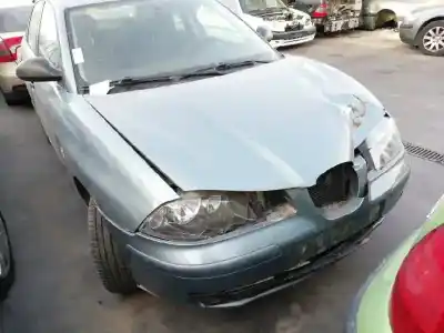 Véhicule à la ferraille seat cordoba berlina (6l2) 1.4 16v de l'année 2006 alimenté bxw