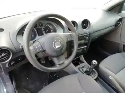 Véhicule à la ferraille seat cordoba berlina (6l2) 1.4 16v de l'année 2006 alimenté bxw