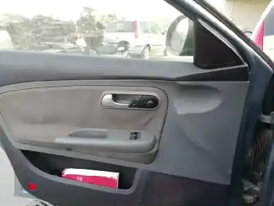 Véhicule à la ferraille seat cordoba berlina (6l2) 1.4 16v de l'année 2006 alimenté bxw