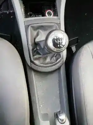 Véhicule à la ferraille seat cordoba berlina (6l2) 1.4 16v de l'année 2006 alimenté bxw