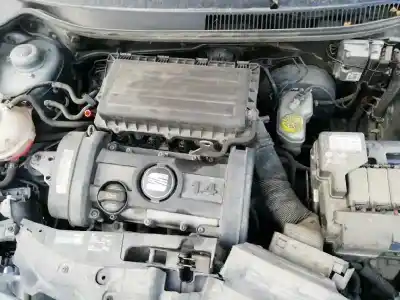 Véhicule à la ferraille seat cordoba berlina (6l2) 1.4 16v de l'année 2006 alimenté bxw