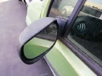 Veículo de Sucata citroen c3 1.4 do ano 2004 alimentado kfv