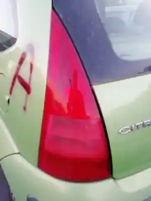 Veículo de Sucata citroen c3 1.4 do ano 2004 alimentado kfv