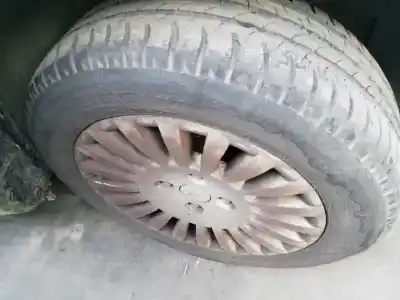 Veículo de Sucata citroen c3 1.4 do ano 2004 alimentado kfv