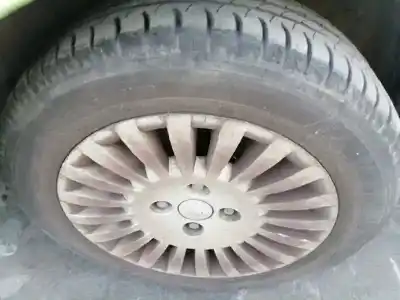 Veículo de Sucata citroen c3 1.4 do ano 2004 alimentado kfv