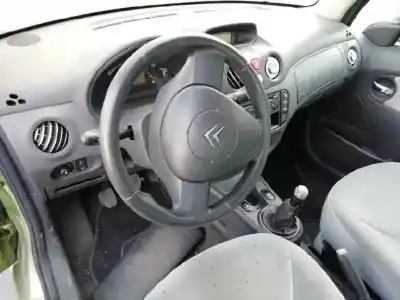 Veículo de Sucata citroen c3 1.4 do ano 2004 alimentado kfv
