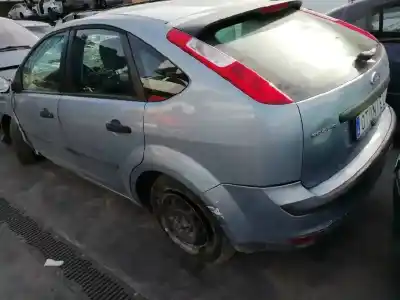 Vehicul casat ford focus berlina (cap) ambiente (d) al anului 2005 alimentat hhda