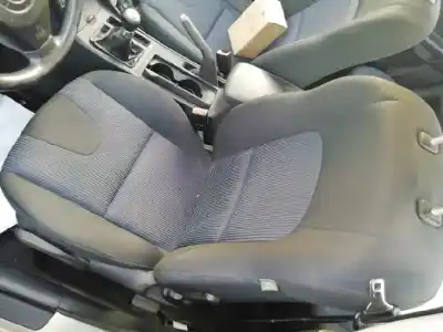 Vehicul casat mazda 3 sedán (bk) 1.6 (bk12) al anului 2005 alimentat z6