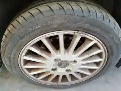 Здавання транспортного засобу volvo                                              v40 familiar                                                                                                                                                                                                                                               2.0 t                                                                                                                                                                                                                                                      року 2002 потужний b4204t3