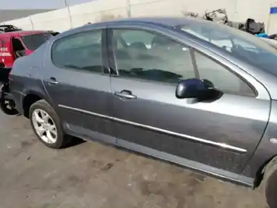 Véhicule à la ferraille peugeot 407 st confort de l'année 2004 alimenté rhr