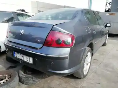 Véhicule à la ferraille peugeot 407 st confort de l'année 2004 alimenté rhr