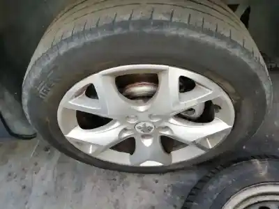 Véhicule à la ferraille peugeot 407 st confort de l'année 2004 alimenté rhr