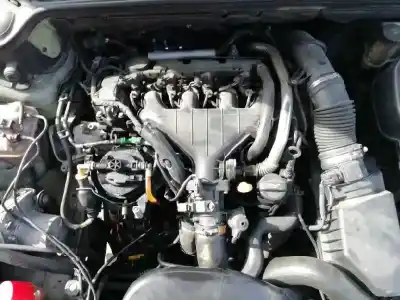 Véhicule à la ferraille peugeot 407 st confort de l'année 2004 alimenté rhr