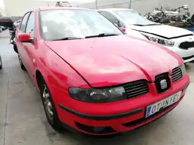 Scrapping Vehicle SEAT LEON (1M1) Stella of the year 2000 powered AHF