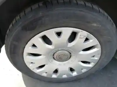 Véhicule à la ferraille citroen xsara picasso (n68) 1.6 hdi de l'année 2010 alimenté 9hx