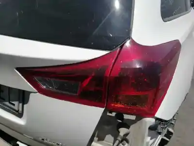 Hurda Aracı toyota auris (_e18_) 2.0 d-4d (ade186_) yılın 2014 güçlü 1ad