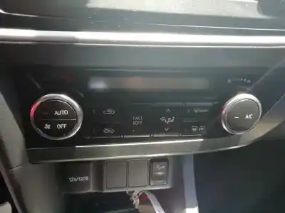 Hurda Aracı toyota auris (_e18_) 2.0 d-4d (ade186_) yılın 2014 güçlü 1ad