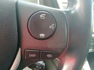 Hurda Aracı toyota auris (_e18_) 2.0 d-4d (ade186_) yılın 2014 güçlü 1ad