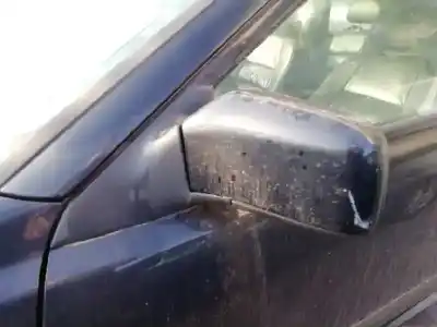 Sloopvoertuig volvo v40 familiar 1.9 diesel van het jaar 1999 aangedreven d4192t2