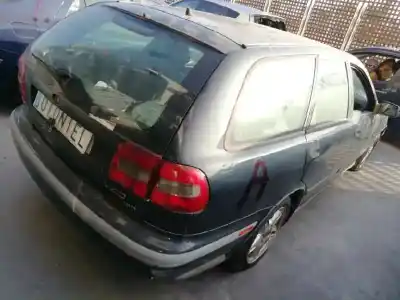 Sloopvoertuig volvo v40 familiar 1.9 diesel van het jaar 1999 aangedreven d4192t2