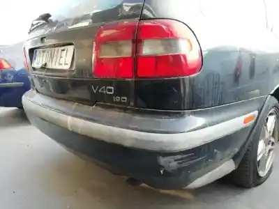 Sloopvoertuig volvo v40 familiar 1.9 diesel van het jaar 1999 aangedreven d4192t2