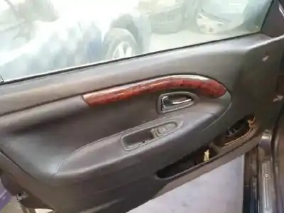 Sloopvoertuig volvo v40 familiar 1.9 diesel van het jaar 1999 aangedreven d4192t2
