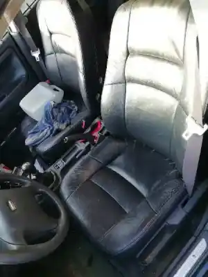 Sloopvoertuig volvo v40 familiar 1.9 diesel van het jaar 1999 aangedreven d4192t2