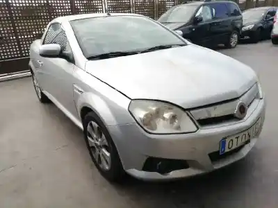 Veículo de Sucata opel tigra twin top rosso do ano 2007 alimentado z13dt