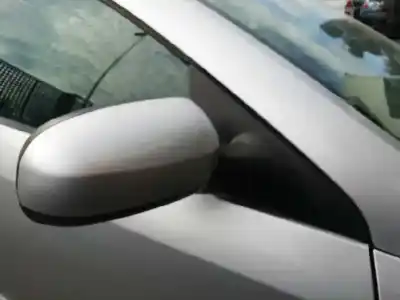 Veículo de Sucata opel tigra twin top rosso do ano 2007 alimentado z13dt