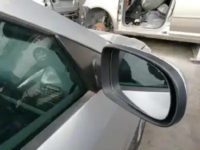 Veículo de Sucata opel tigra twin top rosso do ano 2007 alimentado z13dt