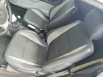 Veículo de Sucata opel tigra twin top rosso do ano 2007 alimentado z13dt