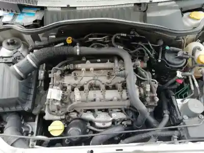 Veículo de Sucata opel tigra twin top rosso do ano 2007 alimentado z13dt