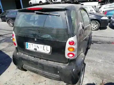 Veículo de Sucata smart micro compact car 0.6 do ano 2000 alimentado g11