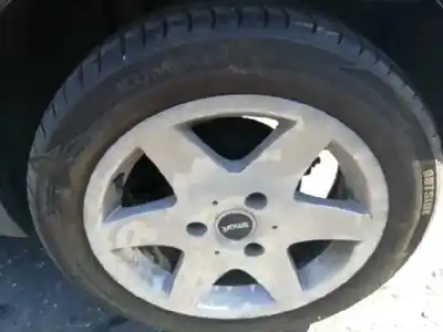 Veículo de Sucata smart micro compact car 0.6 do ano 2000 alimentado g11