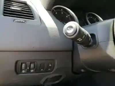 Здавання транспортного засобу renault megane ii berlina 5p authentique року 2006 потужний k9k p7