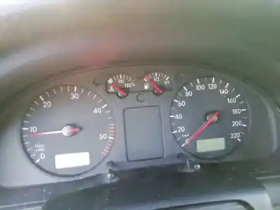 Verschrottungsfahrzeug volkswagen passat berlina (3b2) comfortline des jahres 1998 angetrieben afn