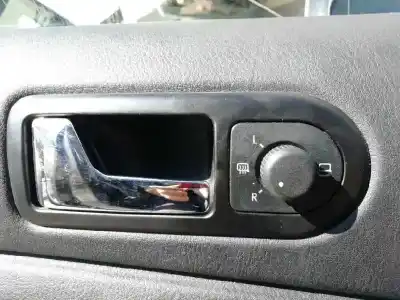 Verschrottungsfahrzeug volkswagen passat berlina (3b2) comfortline des jahres 1998 angetrieben afn