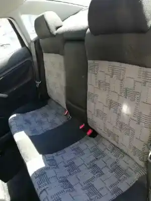 Verschrottungsfahrzeug volkswagen passat berlina (3b2) comfortline des jahres 1998 angetrieben afn