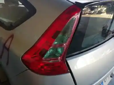 Véhicule à la ferraille citroen c4 coupe by loeb de l'année 2005 alimenté rhr