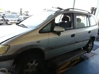 Scrapping Vehicle opel zafira a blue line of the year 2004 powered y20dth