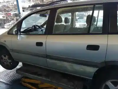 Scrapping Vehicle opel zafira a blue line of the year 2004 powered y20dth