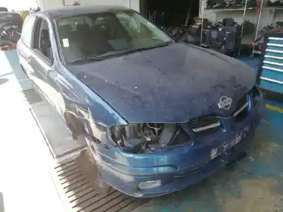 Véhicule à la ferraille NISSAN                                             ALMERA (N16/E)                                                                                                                                                                                                                                             Ambience                                                                                                                                                                                                                                                   de l'année 2000 alimenté QG18