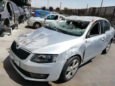 Hurda Aracı SKODA OCTAVIA LIM. (5E3) Ambition Yılın 2017 güçlü CRMB